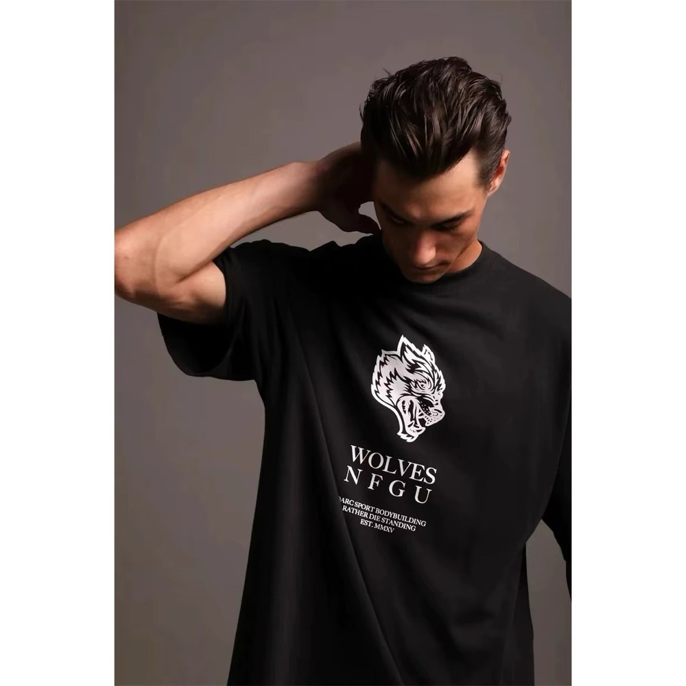 Darc Sport Wolves Club Color Black Oversized T-Shirt Size L
